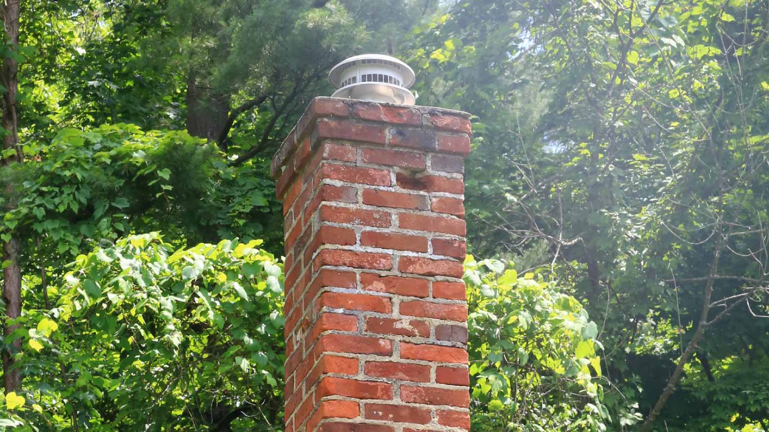 Exhaust smoke chimney