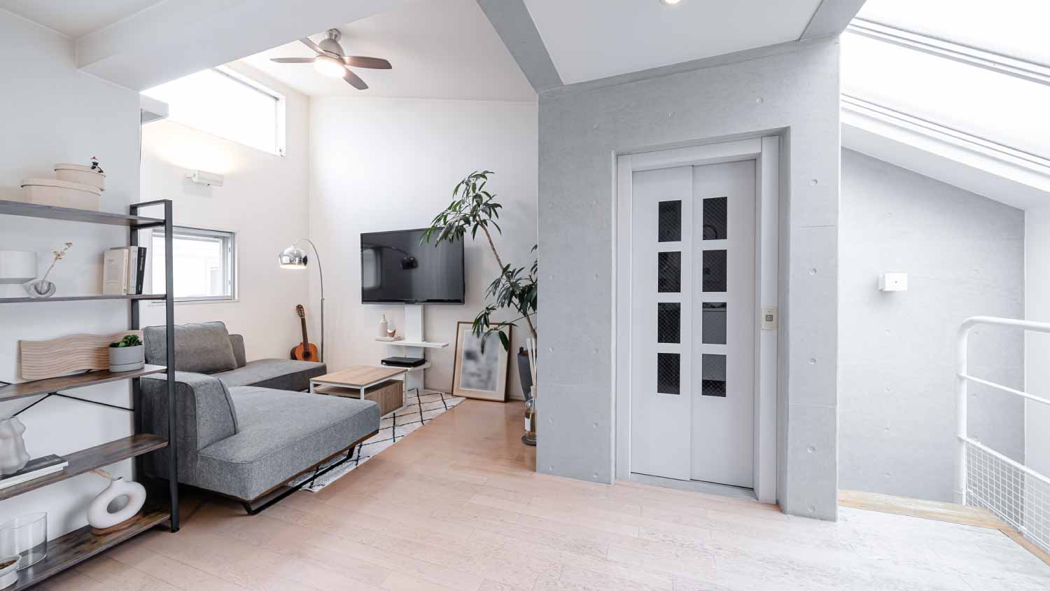 Modern style living room with elevator